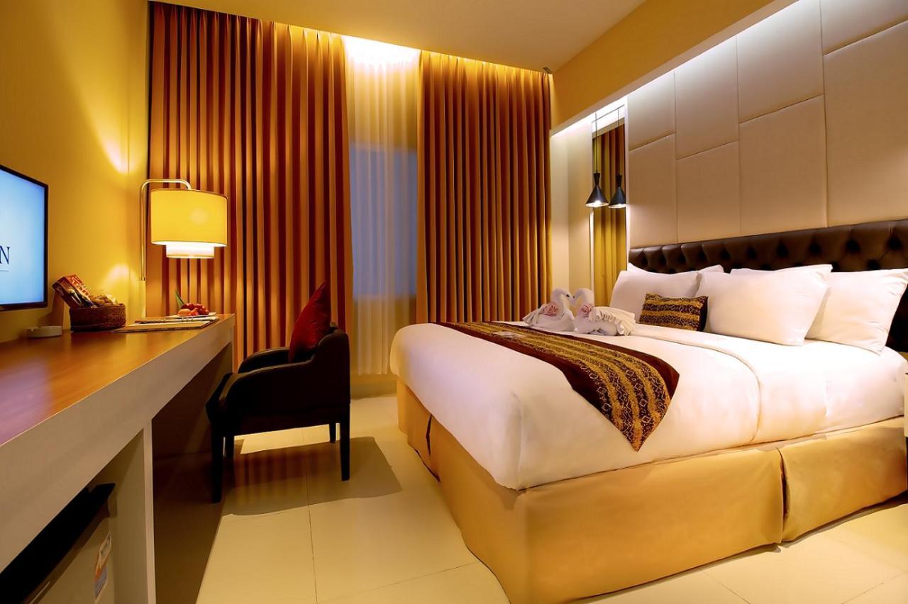 G'Sign Hotel Banjarmasin Banjarmasin  Exteriör bild