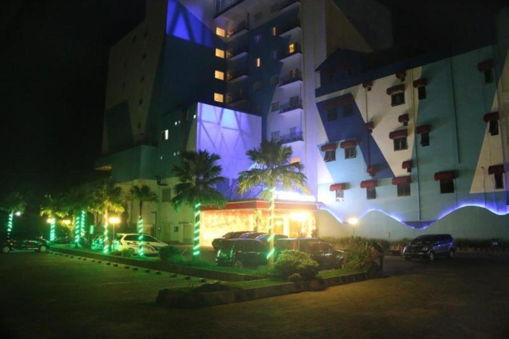 G'Sign Hotel Banjarmasin Banjarmasin  Exteriör bild