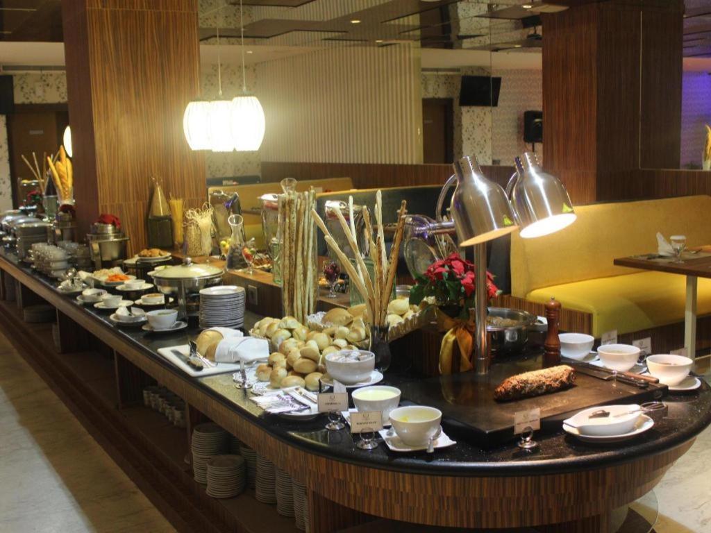 G'Sign Hotel Banjarmasin Banjarmasin  Exteriör bild