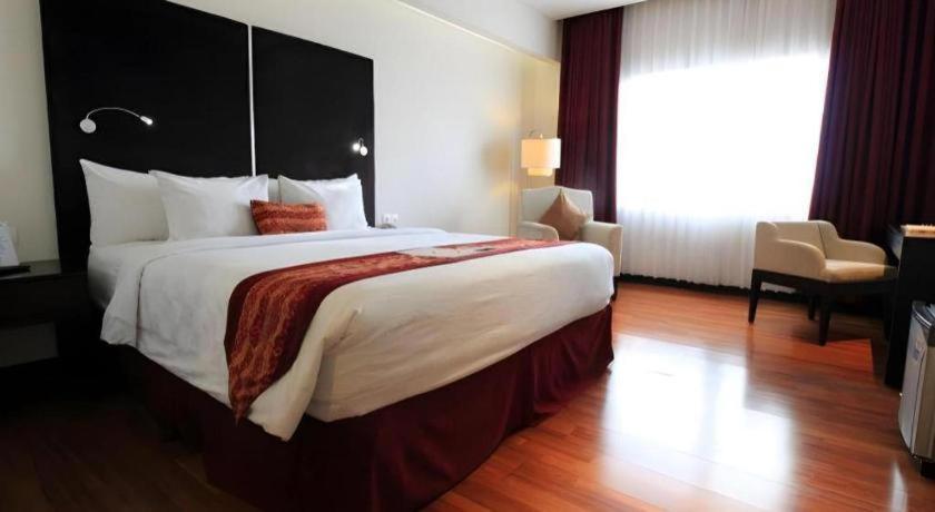 G'Sign Hotel Banjarmasin Banjarmasin  Exteriör bild