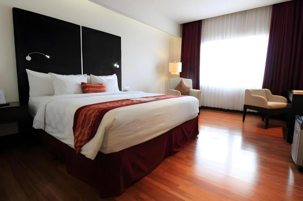 G'Sign Hotel Banjarmasin Banjarmasin  Exteriör bild